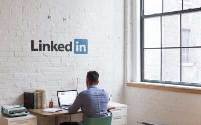 inlytics linkedin analytics tool h4qSn5twfls unsplash